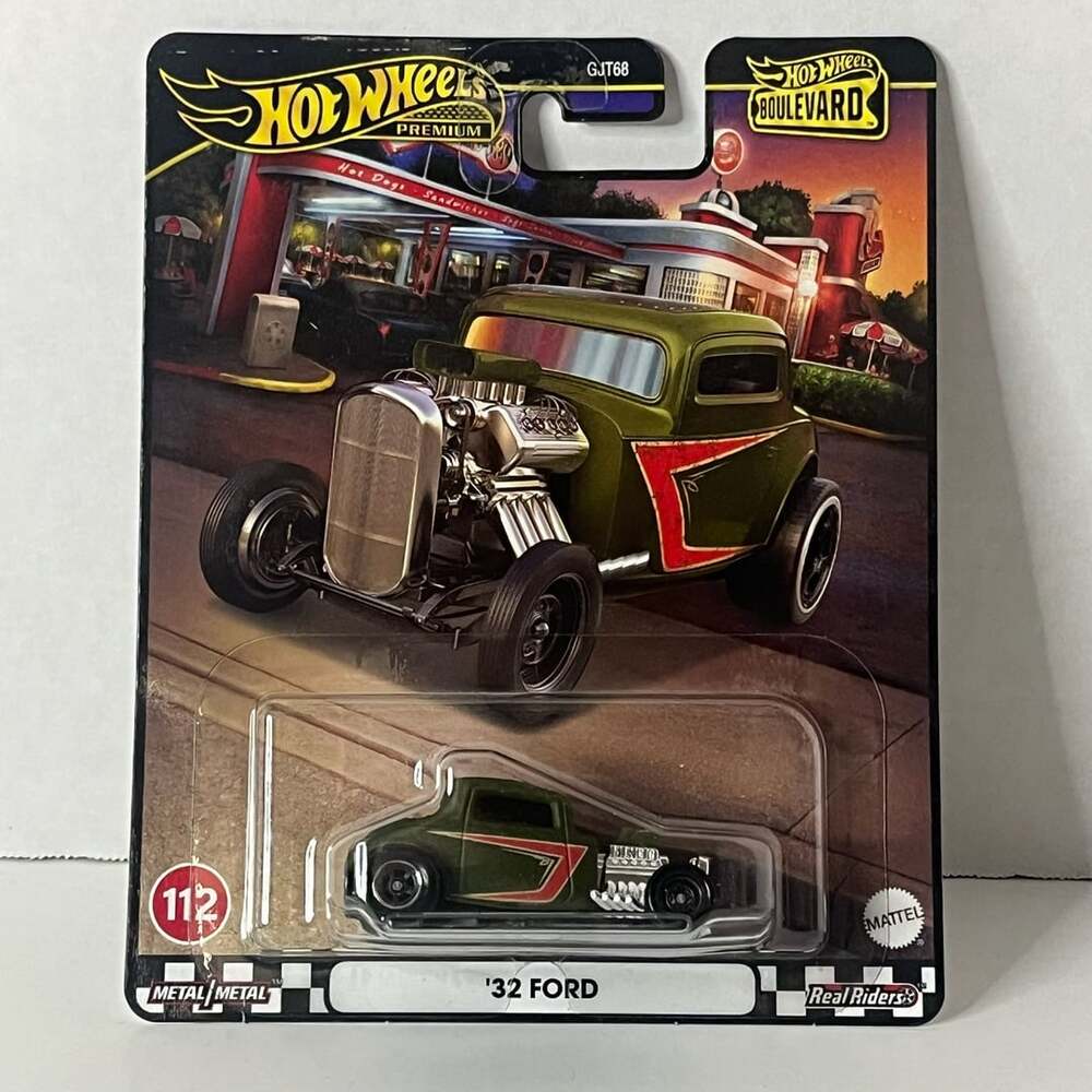 Hot Wheels Boulevard Premium '32 Ford Diecast Car #112